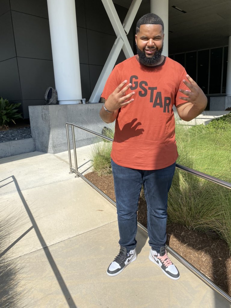 _iamqueens's tweet photo. Ball So Hard At My HBCU, I Just Took A Knee . . Get Me Rocky A$AP, Nigga Word To Rih!🫡🔥🏄🏾‍♂️

#FDOC 
#NCAT
#Nxlevel 
#AGGIEPRIDE
#BIGQUEENS
#IAMQUEENS 
#SOUTHSIDEWEOUTSIDE
#NYNiggaAnyHow 😆‼️ https://t.co/aDR6gU5dNq