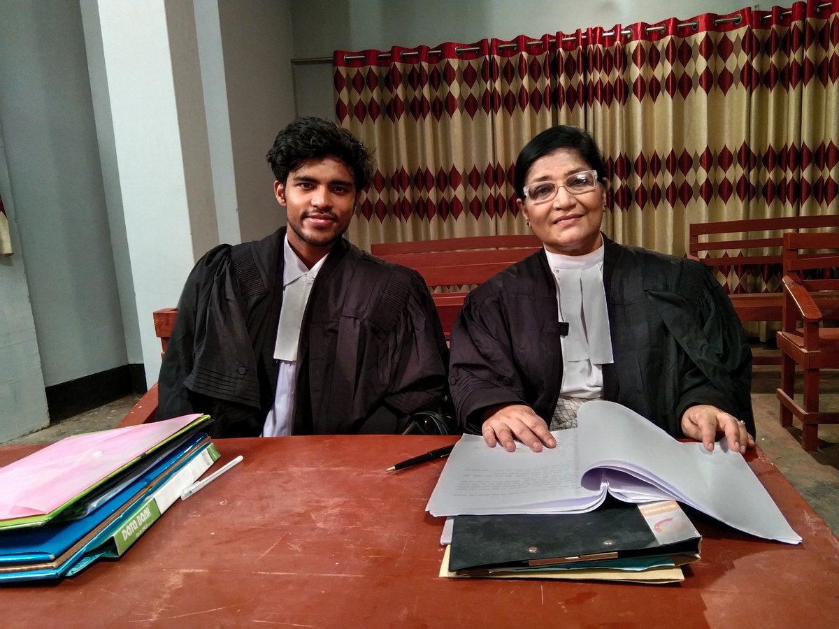 thefoysalwasi's tweet photo. #Adalot
#ETV
#shooting #shootingpictures #behindshooting #actor #bdactor #trandactor #shootingbild #shootingphoto #shootingpic #shootingtag #twittershooting #shootingday https://t.co/4z8a6EffDR