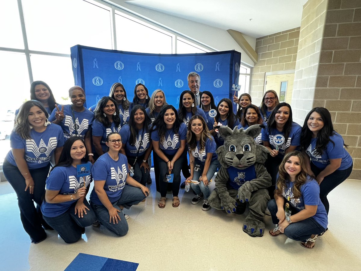 NISDWernli's tweet photo. WhataWildcat Day!! We are ready to IGNITEโฆour time is NOW! ๐พ๐ @lorimshaw @mrsfeldt5 #NISDConvocation2022 https://t.co/zmj4oZhdX6