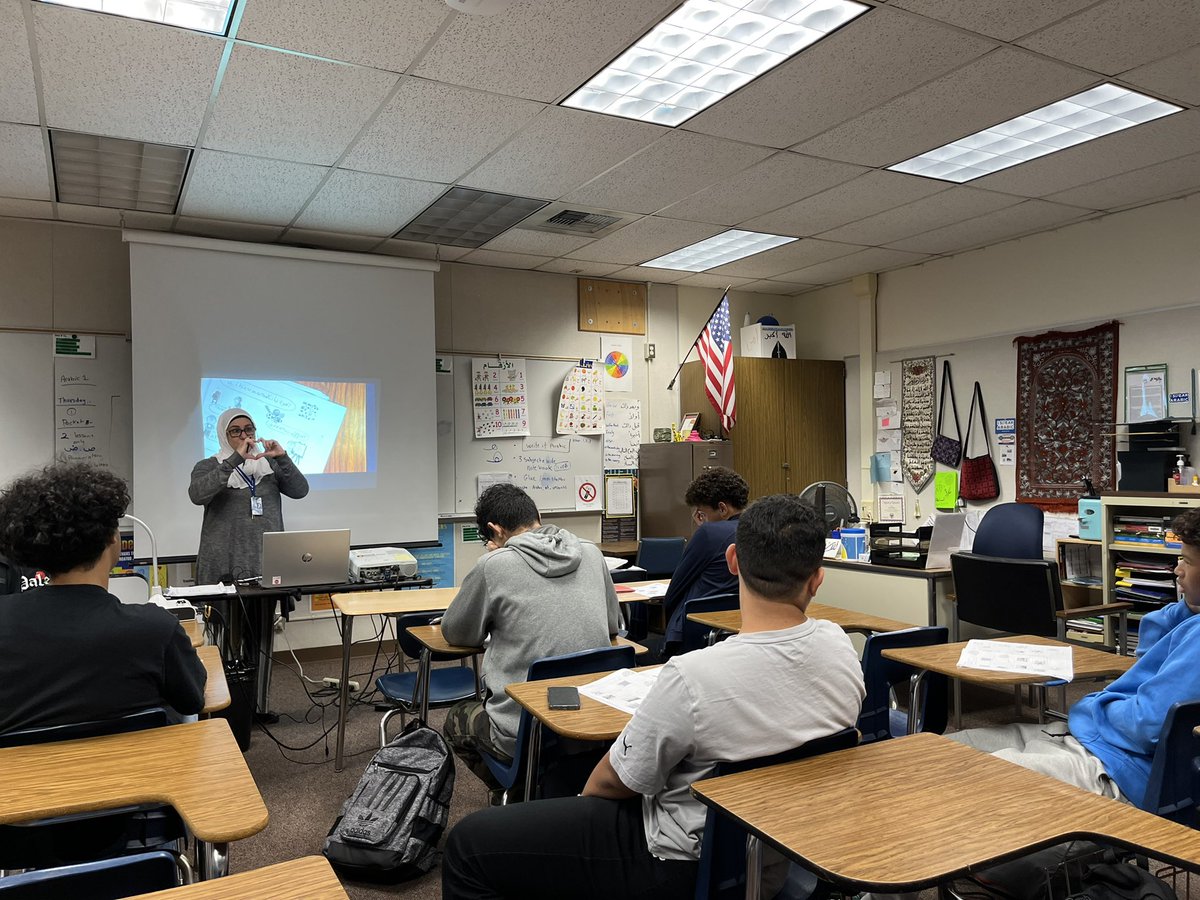 DrRenaeBryant's tweet photo. 1 of 2: Did you know we offer Arabic World Lang @WHSPios n @AnaheimUHSD ? Only Arabic World Lang HS prog in OC. Did u know your student can attend our Arabic prog no matter where you live? You can obtain an interdistrict transfer. #UnlimitedYou #LikeAPio #WatchWestern https://t.co/9JbgtoAp9O