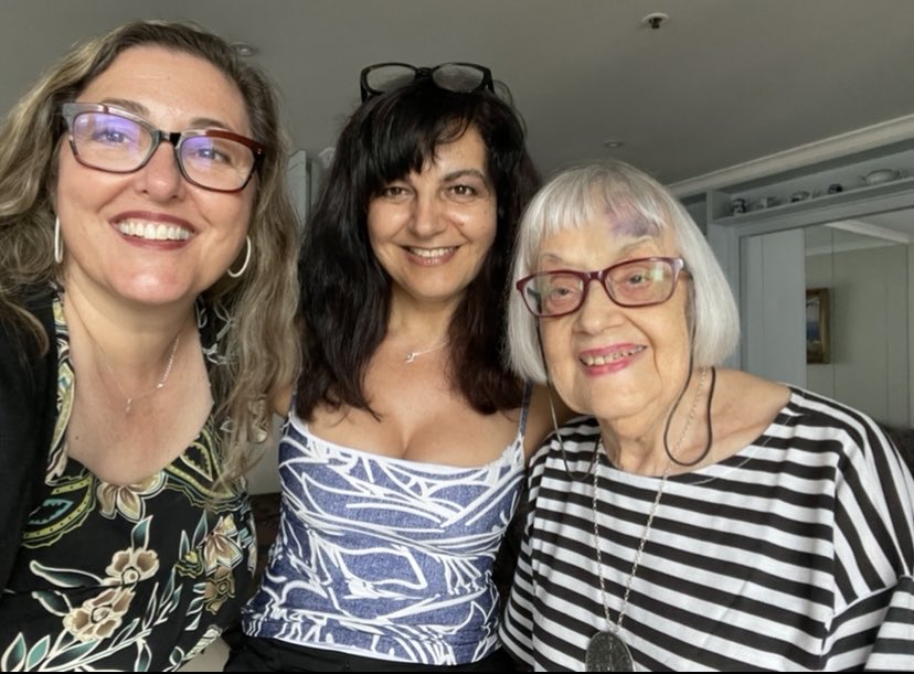 🙏🏽2these incredible ladies 4supporting our #WeBleedTheSame event ⁦⁦@ourANU⁩ ⁦@cbrwritersfest⁩ ⁦@jeanneryck⁩ ⁦⁦⁦@SeminaraMichele⁩ &Dean ⁦@ANUcass⁩ Prof.RaeFrancis, ⁦@Shelandi⁩ ⁦@Freilich_ANU⁩ ValmaeFreilich ⁦⁦@melovell⁩❤️