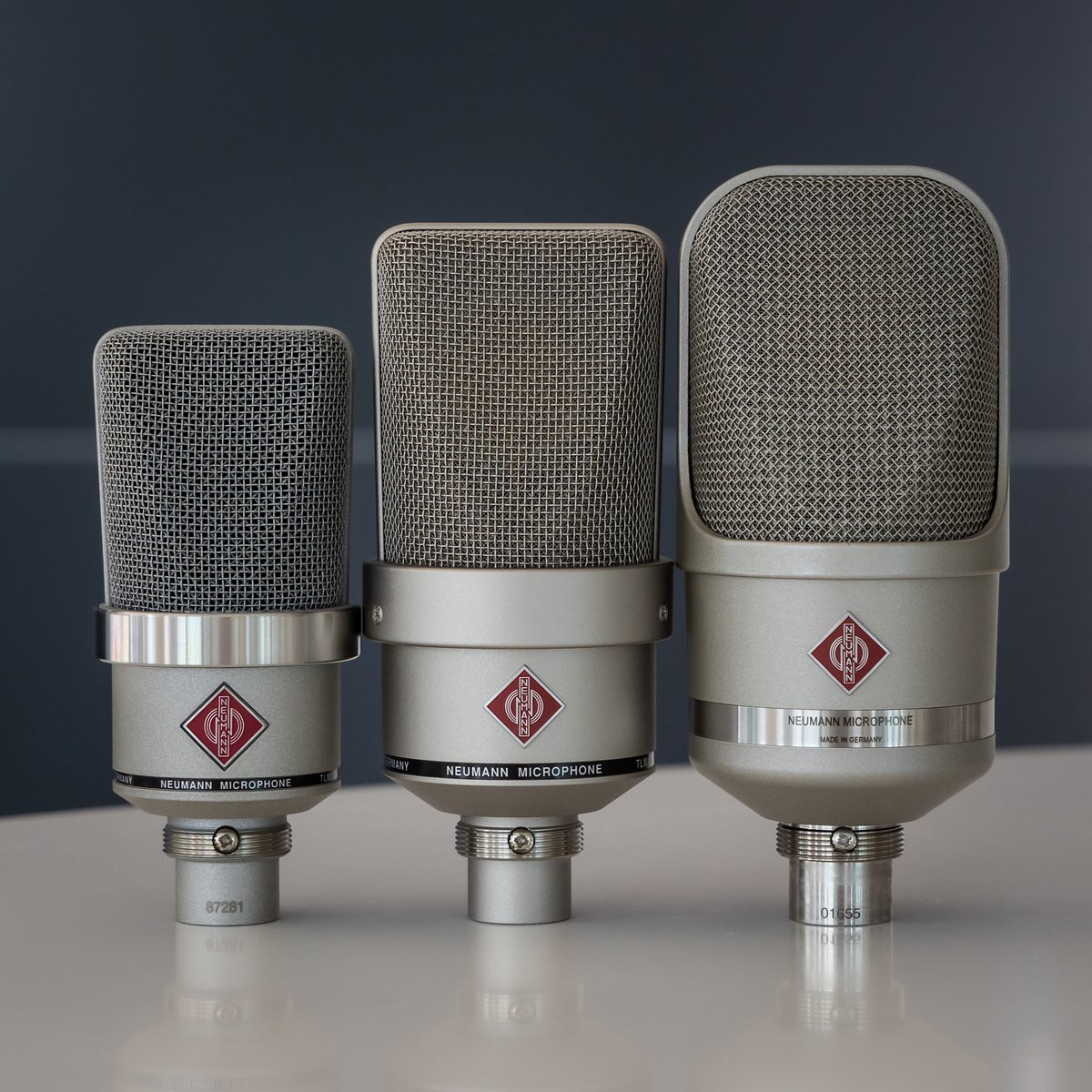 Neumann_Japan's tweet photo. リトルTLMトリオ😊
あなたならどれを選び、それで何を録りたいですか?
#NeumannTLM102
#NeumannTLM103
#NeumannTLM107 https://t.co/cZm4I2vxhU