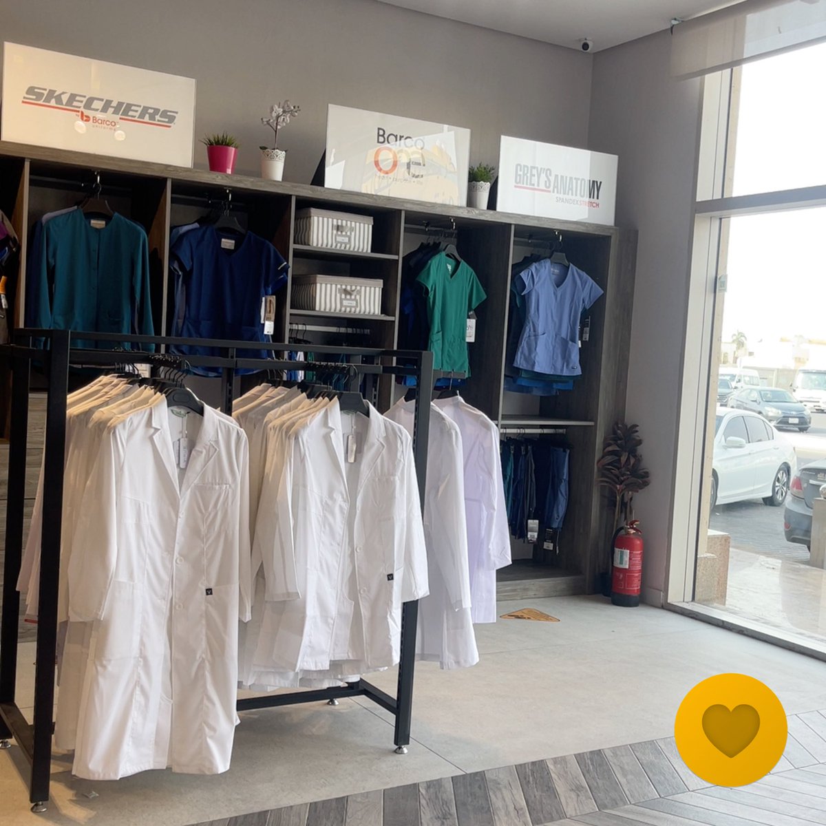 طَارق tweet media