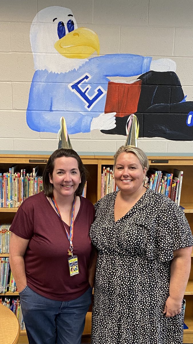 eton_ap's tweet photo. This lady and I are so excited to begin the new school year! We are PUMPED! 🎉🥳😎 https://t.co/GmXdKMxY1o
