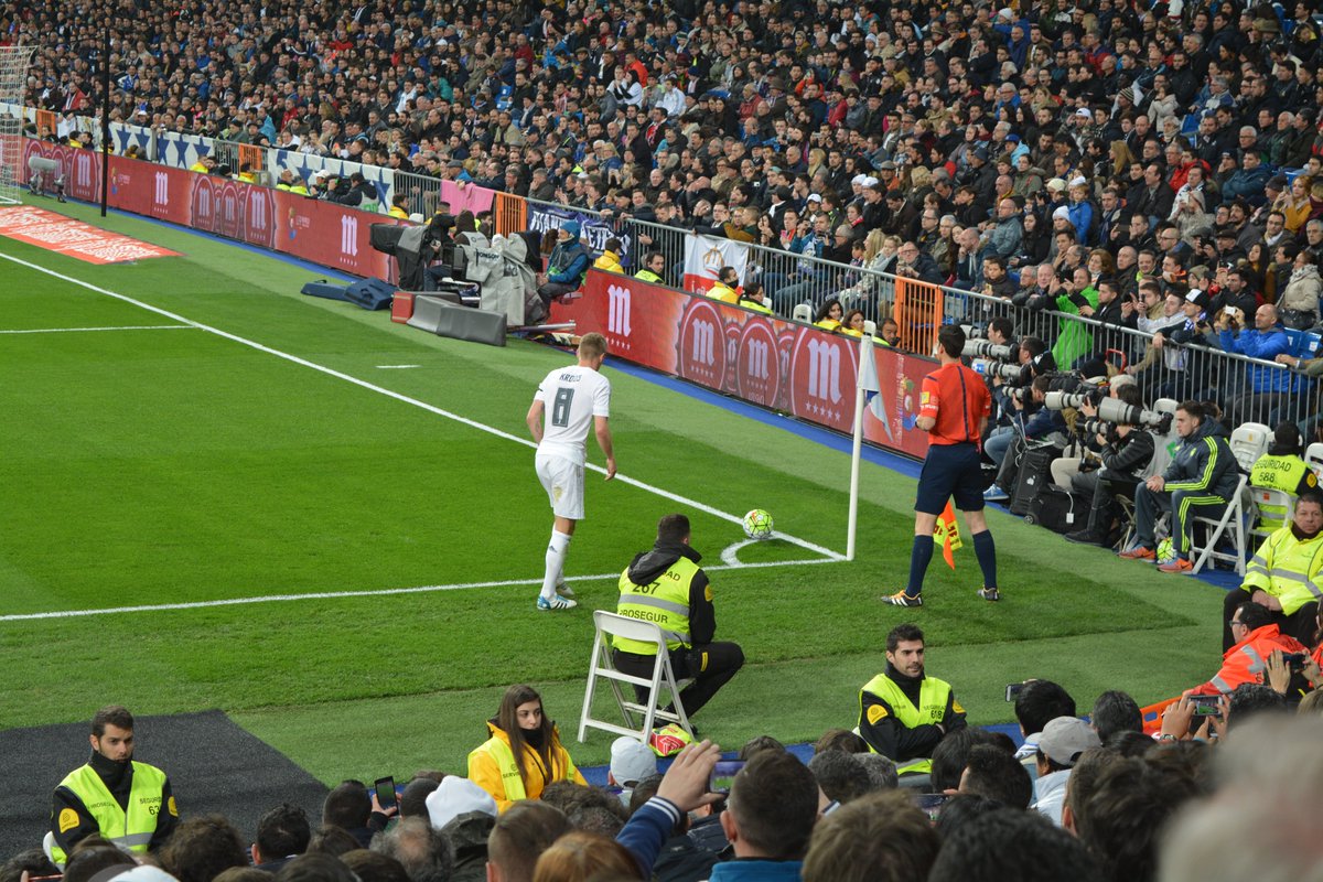 gerar316's tweet photo. Yo vi jugar a Luka Modric, Toni Kroos y Casemiro 🥲🤍 #GraciasCasemiro https://t.co/jIuUZetuHe