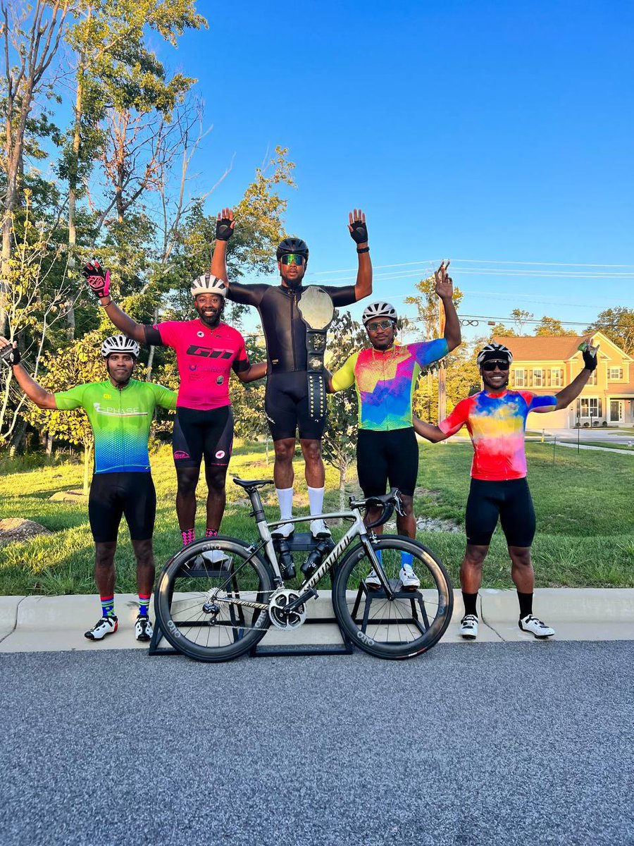 PHASE Cycling on the Podium at the GII Trash Talking Thursday weekly Ride!  8-18-2022
Trimane Goddard takes the Belt! 
Mike Morris brings home 4th!
Great Job Fellas!
Video Below, video credit to : Mr. Mike Morris
youtu.be/8g3cjxzaj8A