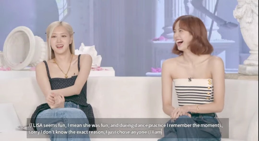 You don't have to explain so much jennie-ssi, Lisa is fun! ❤️ 

#JENLISA