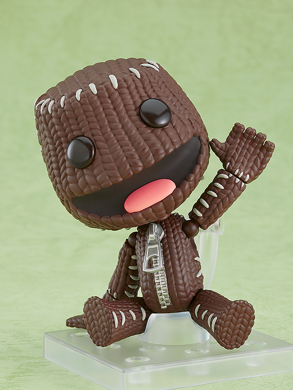 GoodSmile_US's tweet photo. From "LittleBigPlanet" comes a Nendoroid of Sackboy! He comes with sunglass stickers, mustache stickers, rabbit ears, a hat, a scarf and more! Be sure to add him to your collection! Preorders open now!

Preorder: https://t.co/wLkaGhORM0

#LittleBigPlanet #goodsmile https://t.co/BQP5w33sev