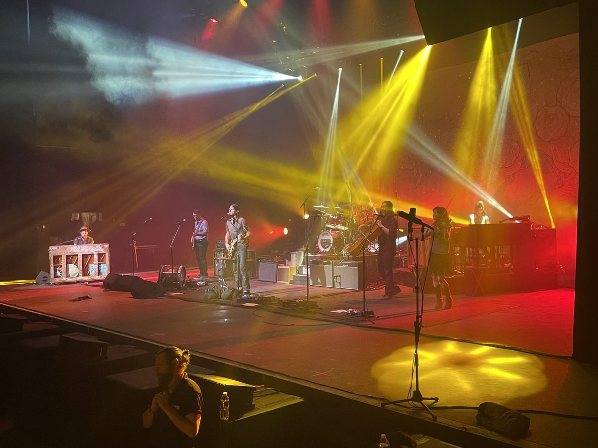 81chains's tweet photo. Last in-person show was 2 years, 11 months ago at this venue. Thank you @theavettbros for an amazing night! https://t.co/CxFWRZ6HS5