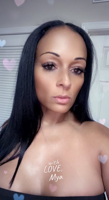 Its giving HOF &hellip; ⁦pulling up to the ⁦@urbanXawards⁩ https://t.co/QgakHjQyyx<a class="tags" target="_blank" title="On Twitter" href="/?out=eyJ0eXAiOiJKV1QiLCJhbGciOiJIUzUxMiJ9.eyJpYXQiOjE3MjI1MjE1NzcsImlzcyI6InR3cG9ybnN0YXJzLmNvbSIsIm5iZiI6MTcyMjUyMTU3NywiZXhwIjoxNzU0MDU3NTc3LCJyZWRpcmVjdF91cmwiOiJodHRwczovL3R3aXR0ZXIuY29tL3VyYmFuWGF3YXJkcyJ9.6dWfDRPNeytoqVa4lUWp-2kn9qEvh7xUdq-abWCTY8Z0gkWA4NHQkSRWaCbmMYp0H-E9eoQLznjC-OhwTglzIQ">@urbanXawards</a><a href="/tag/victorymonday"class="tags"><span>#victorymonday</span></a>