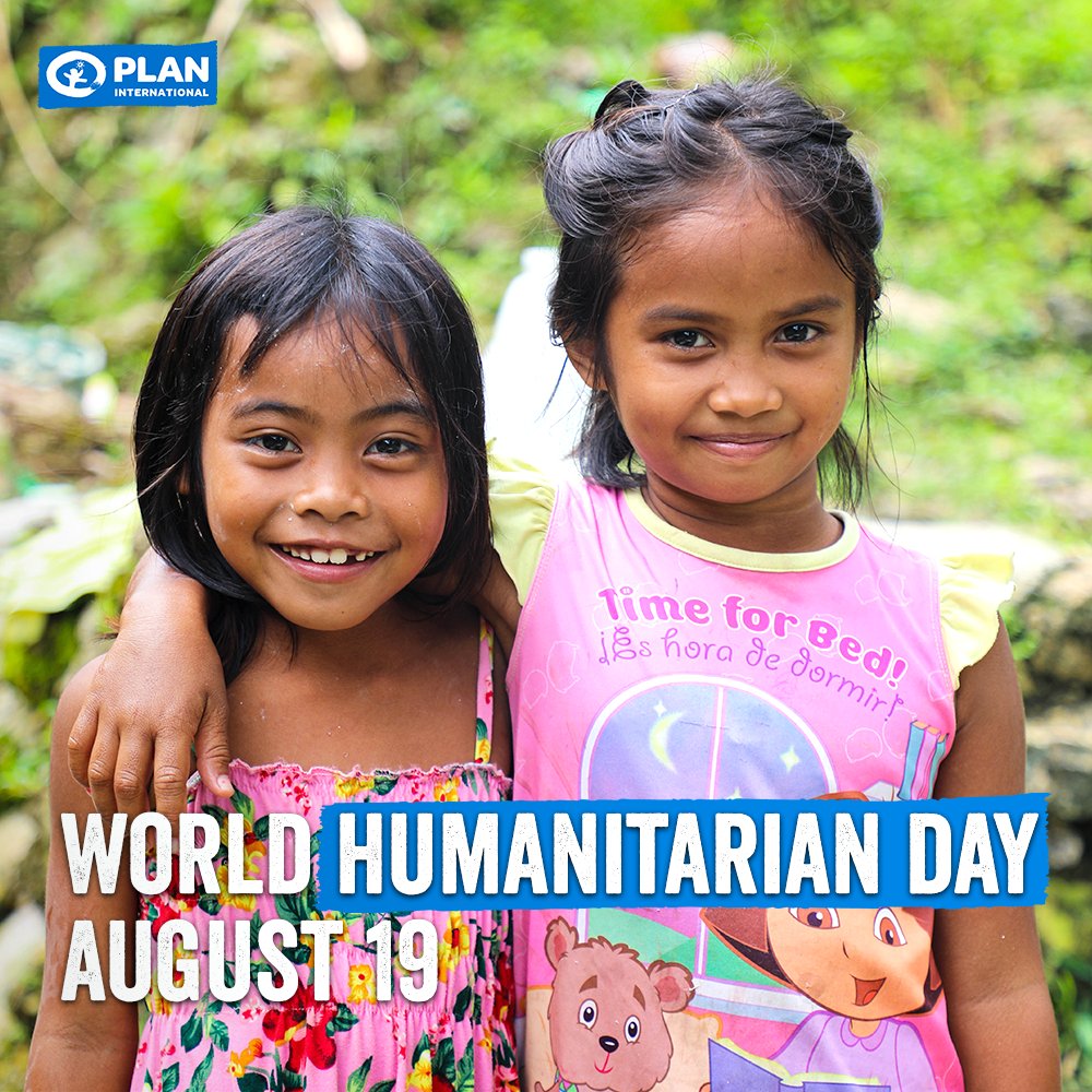planphilippines's tweet photo. This #WorldHumanitarianDay, we’re celebrating all the humanitarians, partners, and volunteers who are committed to helping those most vulnerable🫂

They prove that #ItTakesAVillage🏘 to provide people in crisis with the support they need

📸 by Kassandra Barnes/Plan International https://t.co/O9K9QRZaVZ