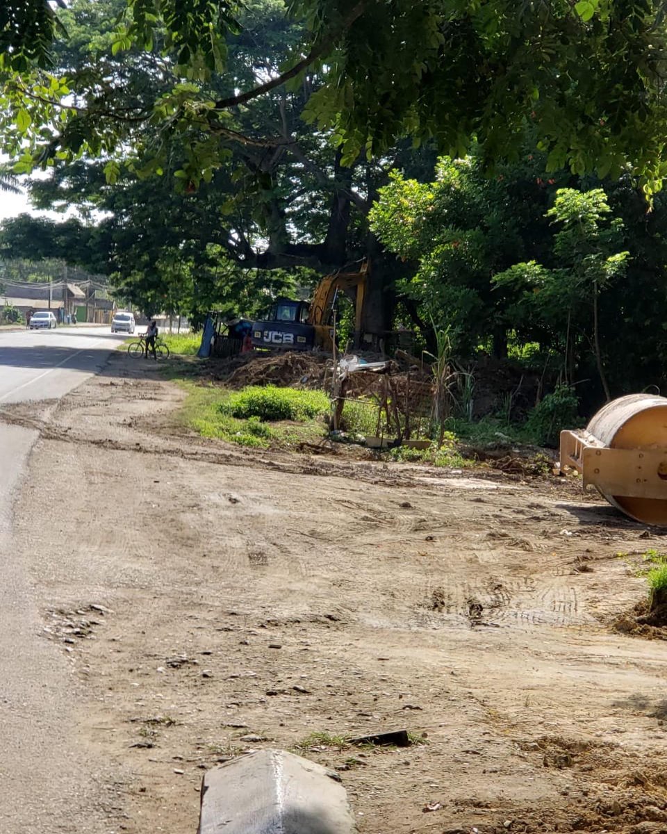 morland_wilson's tweet photo. Talks of a fresh fruits and vegetables market for Negril is ongoing for over 30yrs; despite allocation of funds in 2016 by Minister McKenzie. Since being elected much effort was committed starting construction. I’m happy to report that, work started for construction of the market https://t.co/V9gTrOlIbB