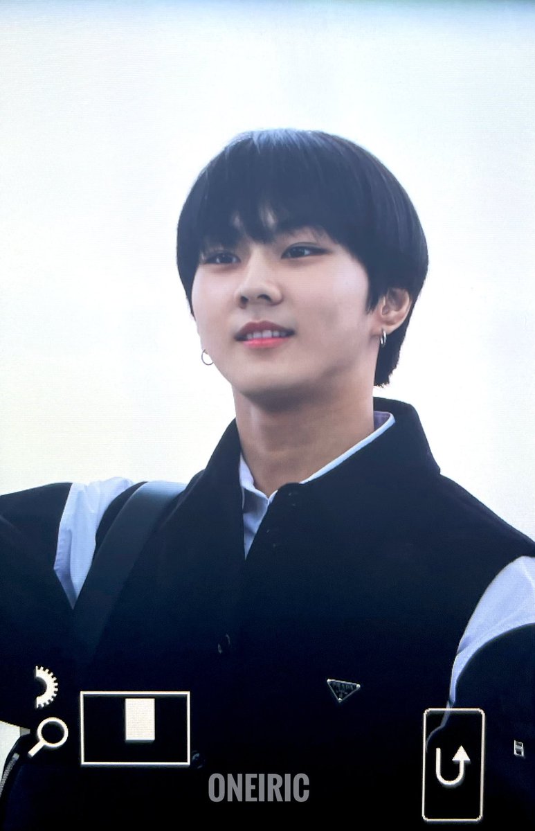 oneiric209's tweet photo. 220819
#ENHYPEN  #엔하이픈  #JUNGWON #정원 https://t.co/4x9uDpEDqE