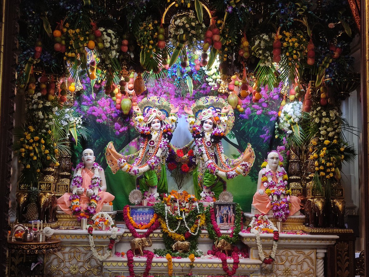SahilRa29645812's tweet photo. जय श्री कृष्ण 🙏🙏❤  #Janamashtami https://t.co/cQKePPjV8A
