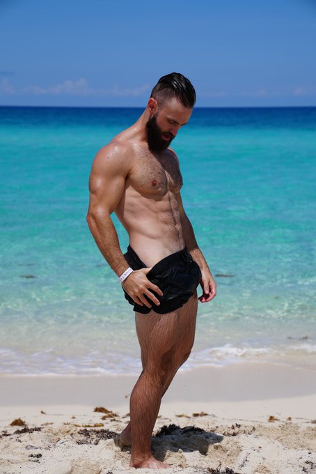 Beach day in the Bahamas - #beachboys #hairyhunk #hairyabs #hairychest #sixpack https://t.co/2hCC6Ad<a href="/tag/beachboys"class="tags">#beachboys</a><a href="/tag/hairyhunk"class="tags">#hairyhunk</a><a href="/tag/sixpack"class="tags"><span>#sixpack</span></a><a href="/tag/hairychest"class="tags"><span>#hairychest</span></a><a href="/tag/hairyabs"class="tags"><span>#hairyabs</span></a>