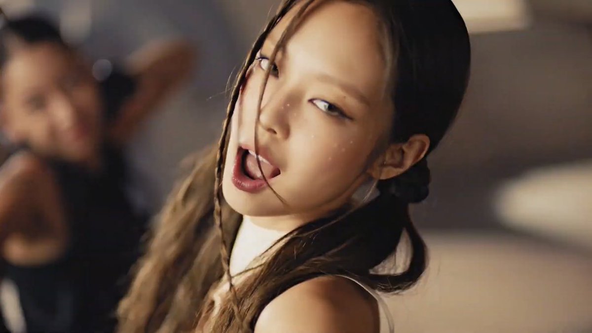 jenniesarchive's tweet photo. JENNIE KIM https://t.co/0AkKyopSw9