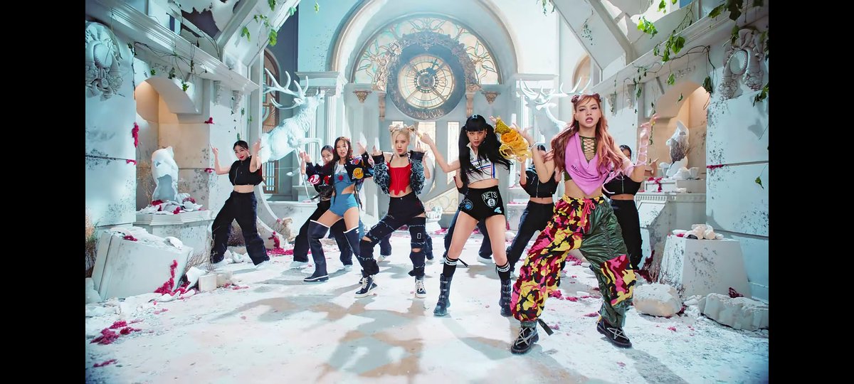 cutiesooyaaa_'s tweet photo. 🤯

#PINKVENOM #BLACKPINK @BLACKPINK https://t.co/Ju358LZN2U