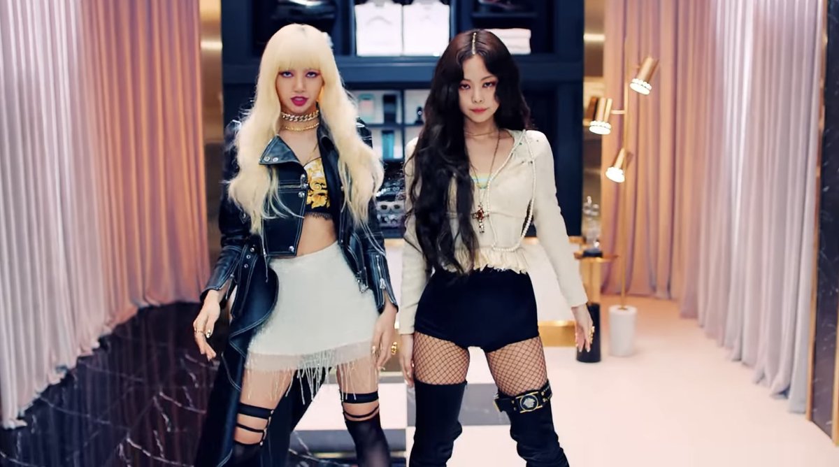 jenlisa feed tweet media