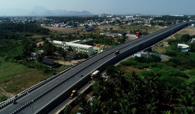 Building excellent infrastructure across #NewIndia is the primary focus of PM Shri <a href="/narendramodi/">Narendra Modi</a> Ji's Government.

With this vision, NHAI implemented the Pollachi to Coimbatore section of NH-209 in Tami Nadu &amp; has been operational since June 2020.
#PragatiKaHighway #GatiShakti
