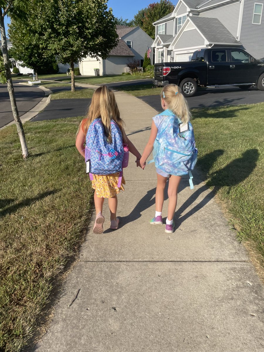 fred_plum's tweet photo. Might of missed first day of 🏫 ! So we celebrated the First second day of 🏫 ! Teagan not liking the ☀️ in her eyes this morning but was excited about going to school! #plumtwins #timeflies https://t.co/KvBUpxOr8N