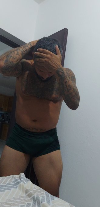 Dominican Studd’s pics and videos