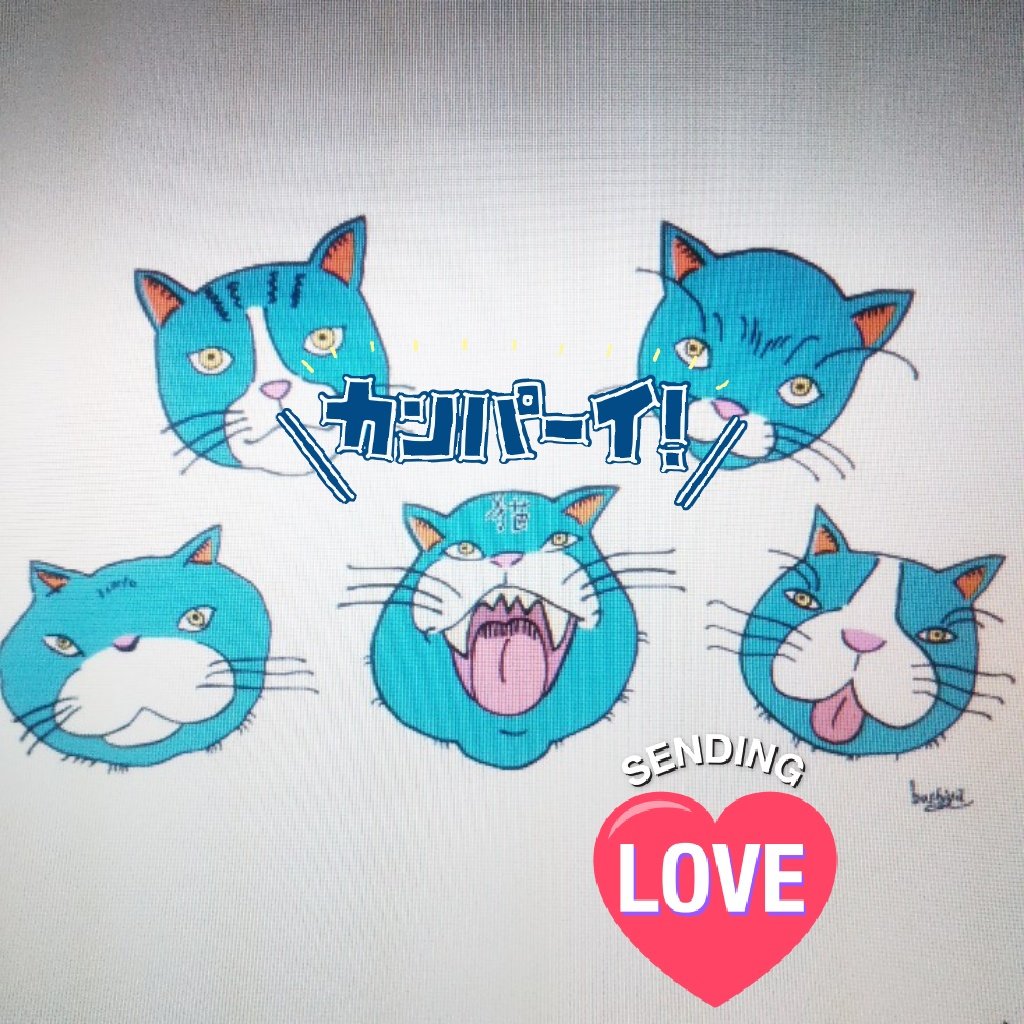 boshiya_illust's tweet photo. Tシャツにするべきかー、サンプルで何枚か作るかー、考え中…🤔
#新作 #青猫5 #星屋 #boshiya #イラスト https://t.co/Id0af6KKM3