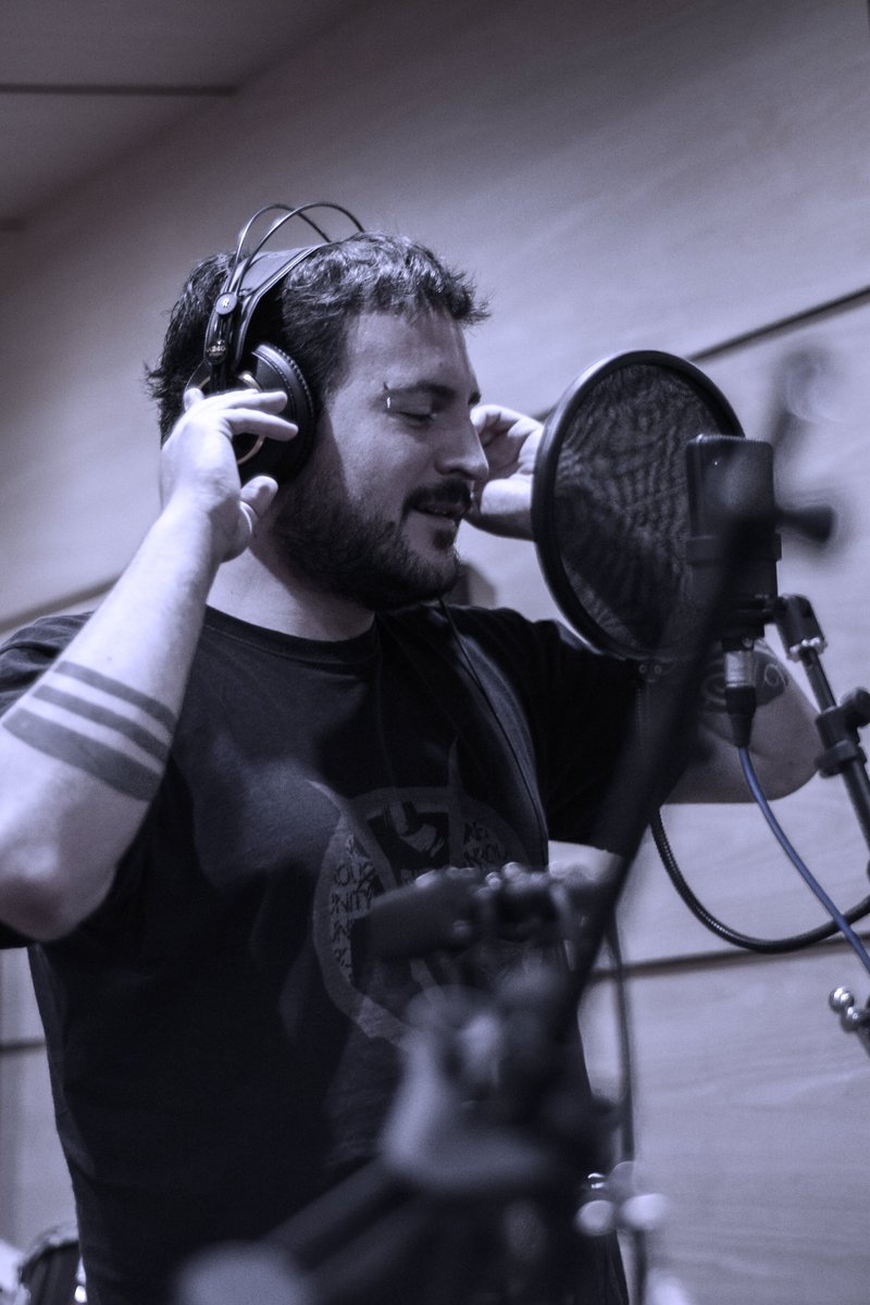InLoad_oficial's tweet photo. Grabación del tercer EP de In Load. https://t.co/u850V8MRlh