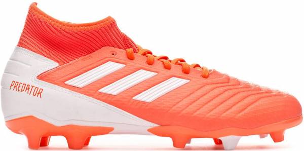 #BREAKING:

Since signing the suspension settlement with the NFL, Browns QB Deshaun Watson has also put pen to paper on a new deal that sees him switch cleat suppliers from Nike to Adidas. The deal means he'll be sporting beauties like these throughout the 6 year contract: