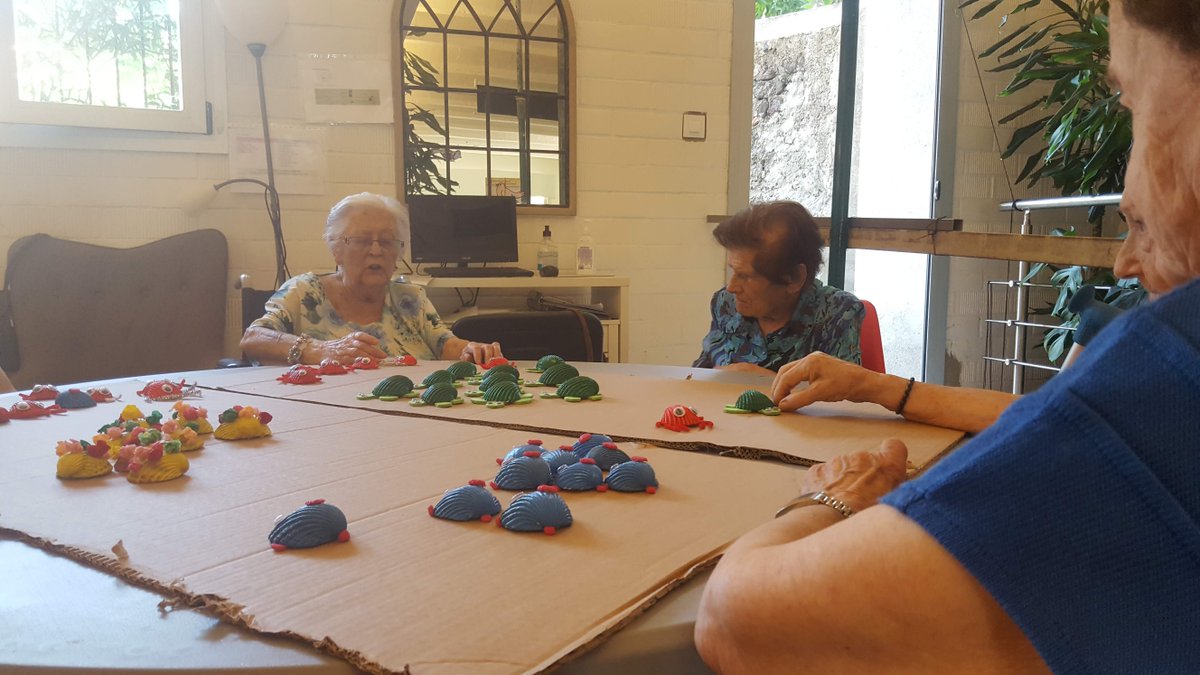 latardorOlot's tweet photo. 🦀 Cada vegada té més bona pinta ! Aviat el resultat final !
#Olot #Garrotxa #residencia #gentgran #noumodel #creatius https://t.co/aU4WZiM8ym