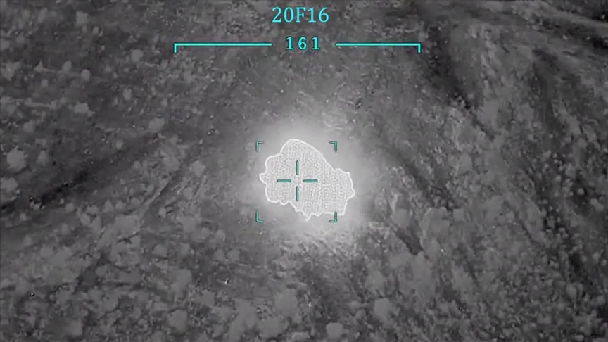 Pençe-Kilit Operasyonu bölgesinde 4 PKK'lı terörist etkisiz hale getirildi v.aa.com.tr/2664700