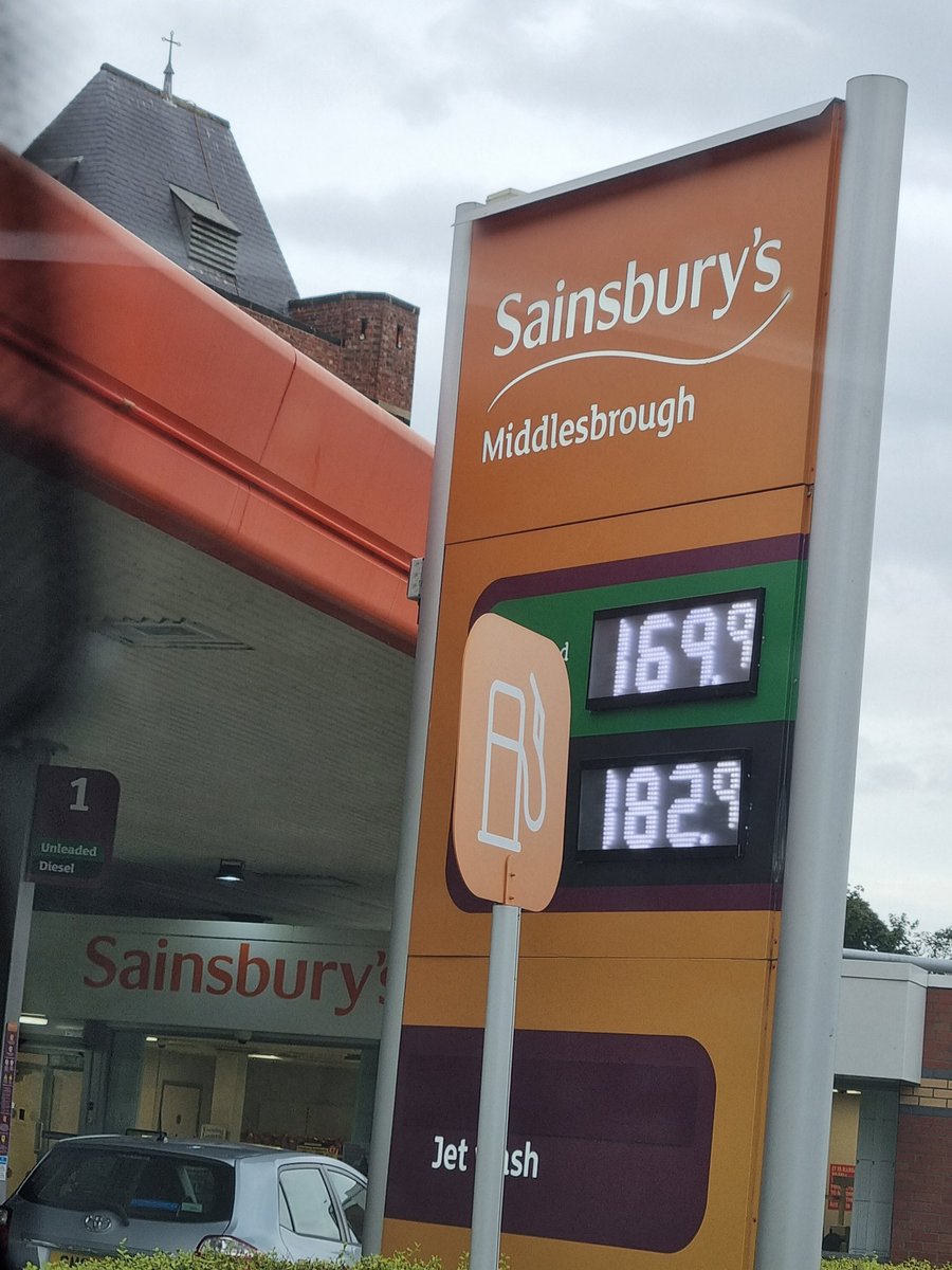 @sainsburys prices for diesel! Why? My little garage near Stewart Park, M'bro. #FuelPrices #supermarketprices #fuelpoverty #fuelratetoday
