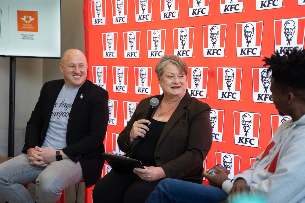 PlaymakersZA's tweet photo. On Wednesday we celebrated the official launch of the KFC Creative MashUp, a collaborative design programme between @KFCSA and @go2uj where @UJ_FADA students are given an opportunity to design staff uniforms at the KFC Melville restaurant👕
#KFCMashUp https://t.co/mGoeyGfvzp