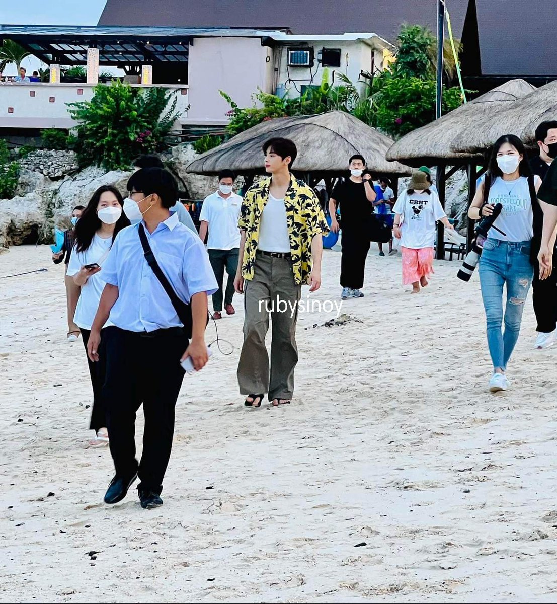 rubyds1485's tweet photo. It took me a week to post this photos of Eunwoo nung nasa Cebu pa siya ❤🙂 
 #CHAEUNWOO #EUNWOO #ShangrilaMactan #AROHA https://t.co/AVSPpiyOLl