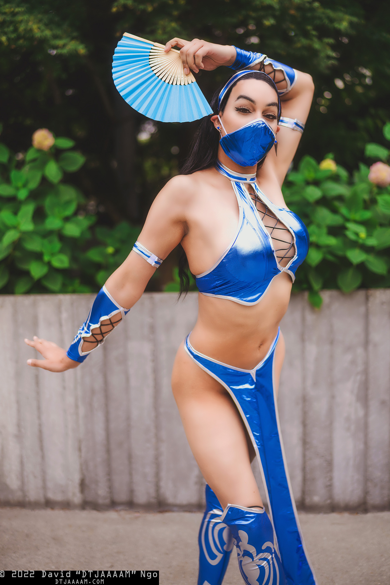 Kitana cosplay online