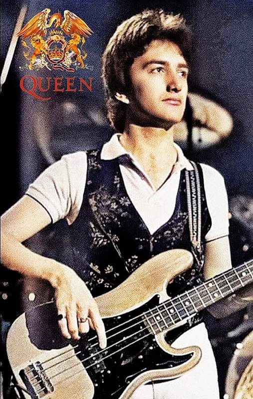 Happy birthday JOHN DEACON!
(August 19, 1951) 