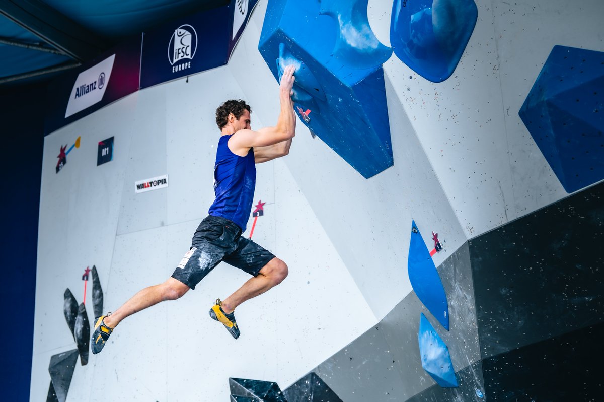 Adam Ondra tweet media