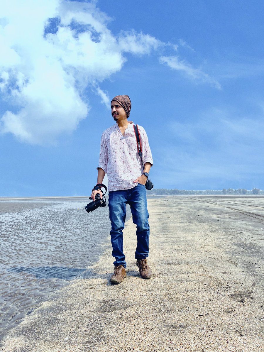 CreativePraksJ's tweet photo. Photography Is An Art That Very Few People Know 📸 #WorldPhotographyDay2022 #photography #passion #praksj https://t.co/Wae3VM65lY