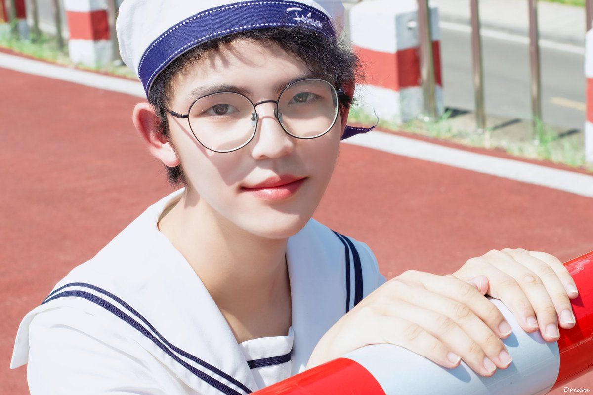 N8D88n0's tweet photo. 水手服呀！可爱！
#正太弟弟 #杭州学生 #杭州线下 #可爱的男孩子 #可爱男孩子 #男高中生 https://t.co/hRplLndP21