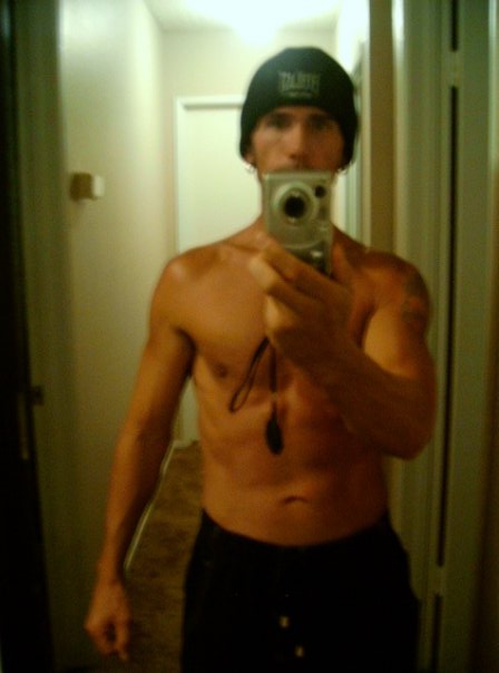I miss being this lean. 🙁 https://t.co/LDFBCJg4K1