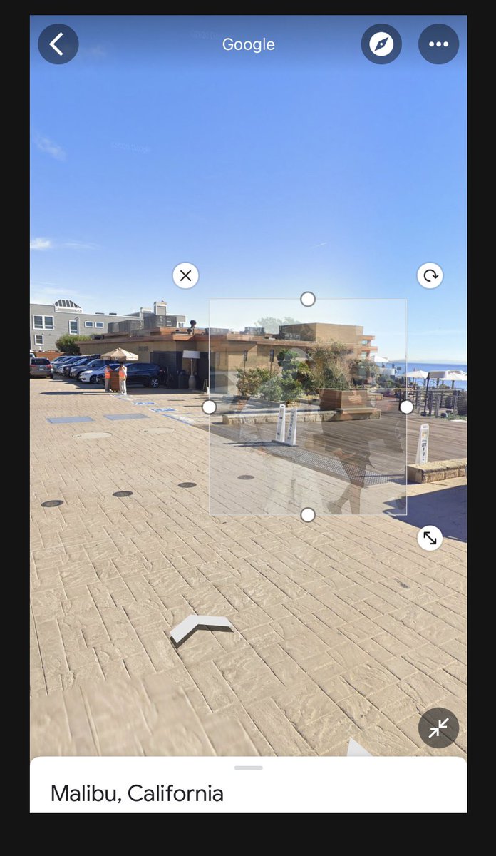 CLTracker's tweet image. Justin Bieber and Hailey Bieber were on this exact spot today August 18, 2022! This is where Kendall Jenner's Tequila 818 business meeting was held. 

🗺Little Beach House - 22716 E Pacific Coast Hwy. Malibu, California 90265.