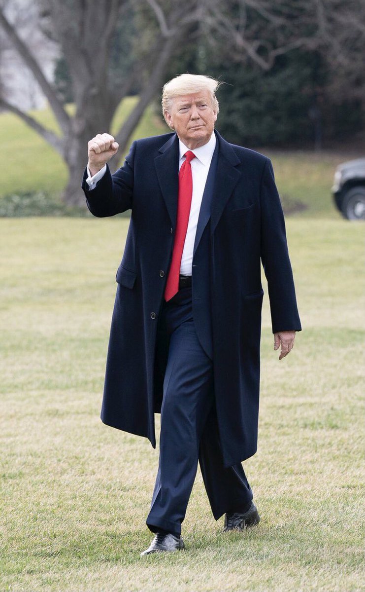 SweetP0tatoh's tweet photo. #TeamTrump https://t.co/Uq3GrZeYTM