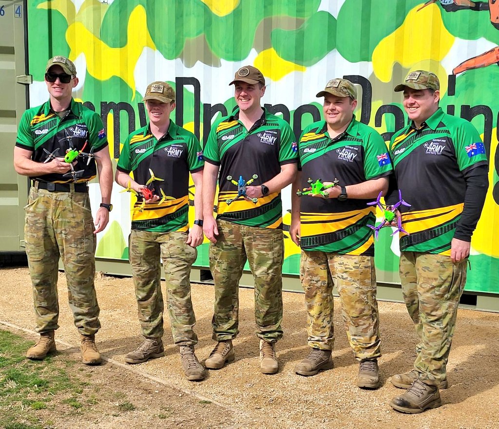 AUADRT's tweet photo. #GameOn! Race day at Oz 🇦🇺 Drone Nationals!
Meet your @AustralianArmy #DroneRacing Team (L-R):
#Lewi
#FlyingDutch
#Flaps
Captain: @HueyFPV
#MacDaddy
Come on down to ADFA this weekend (free entry)... #SendIt!
@ChiefAusArmy @HLCAusArmy @comdforcomd @GroundCuriosity https://t.co/HDjz33qCwC