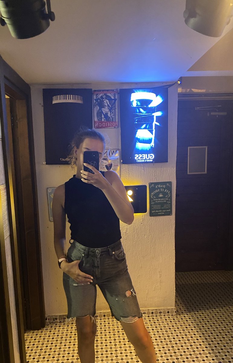 Random bathroom picture