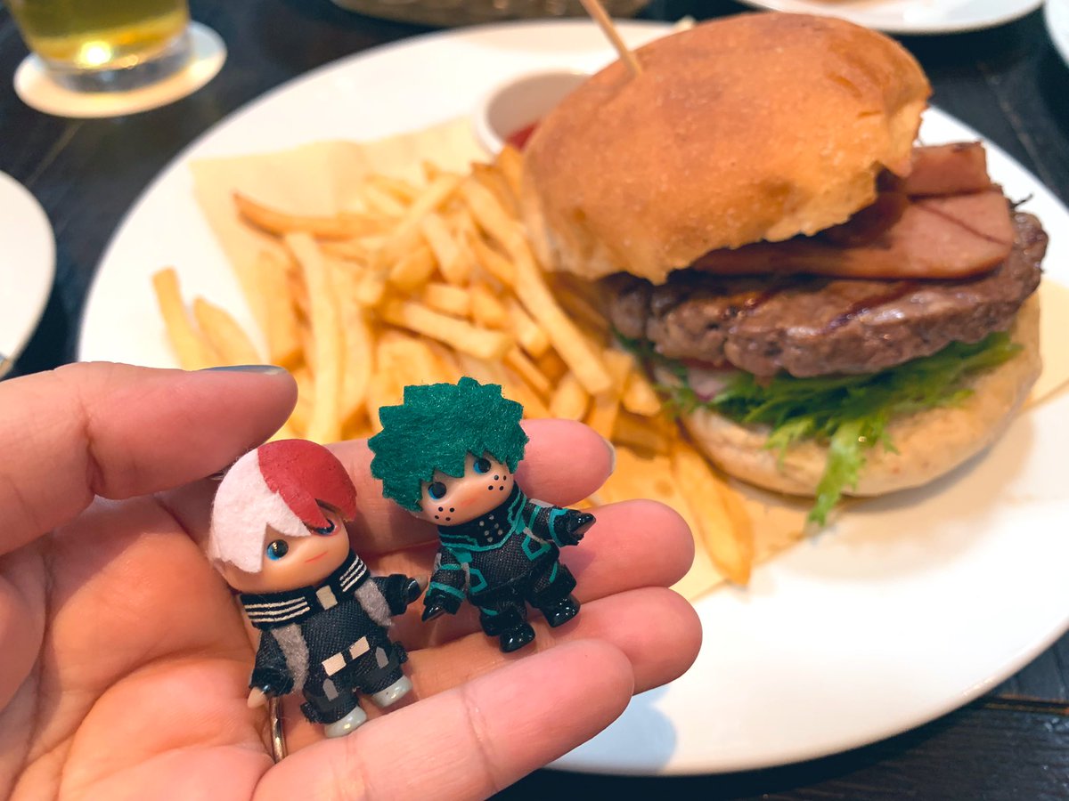 midoriya izuku ,todoroki shouto character doll food plate male focus burger 1boy white hair  illustration images