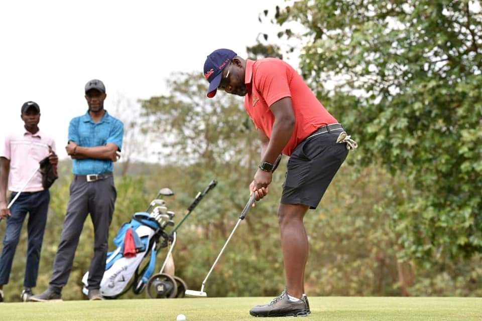 christkachiguma's tweet photo. ...the other day ⛳🏌️..
#golfisourgame
#weplaygolf
#gwaragwara https://t.co/x7ggowVeLW