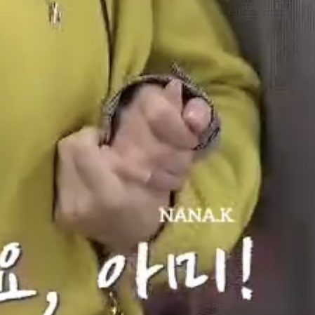 soulmataes's tweet image. ARMS LINKED, TAEHYUNG HOLDING JIMIN'S THUMB I CANT TAKE IIIIIIT VMIN NOOO