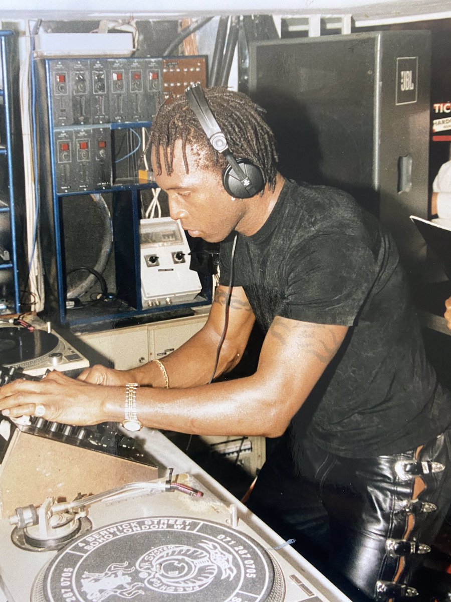 Ibiza Past tweet media