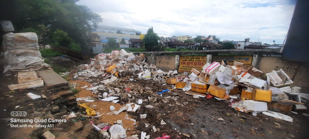 PradyotManikya's tweet photo. Dear state govt I know that you seek votes in the name of #MaharajaBirBikram. I request you to order the AMC to at least clean up the Royal cremation ground on his Birthday. Disappointed and hurt . I thank the MBB society for helping clean up the area https://t.co/FrK28VgUlY