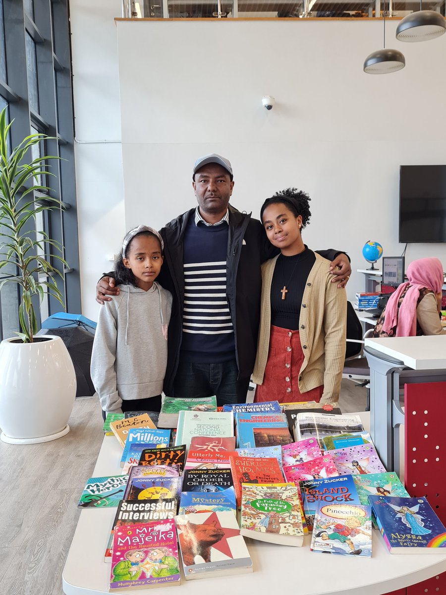 BelachewC's tweet photo. We visited the renowned #Abrehot Library. To our delight, we found it full of eager, young readers in all floors. 

My daughters, Efrata and Yordanos,  donated 38 children books between them and I donated 10 engineering books. https://t.co/ecBwFp3P0V
