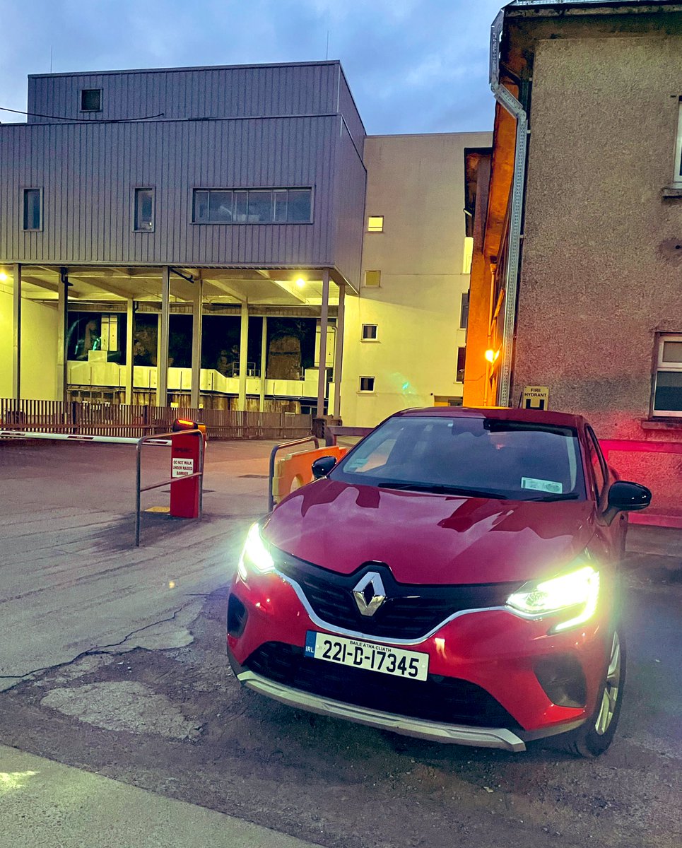 Made it to Friday ✅
Run 🏃🏼‍♀️✅
Let’s go 🩺👩🏼‍⚕️
<a href="/renaultireland/">@renaultireland</a> ❤️